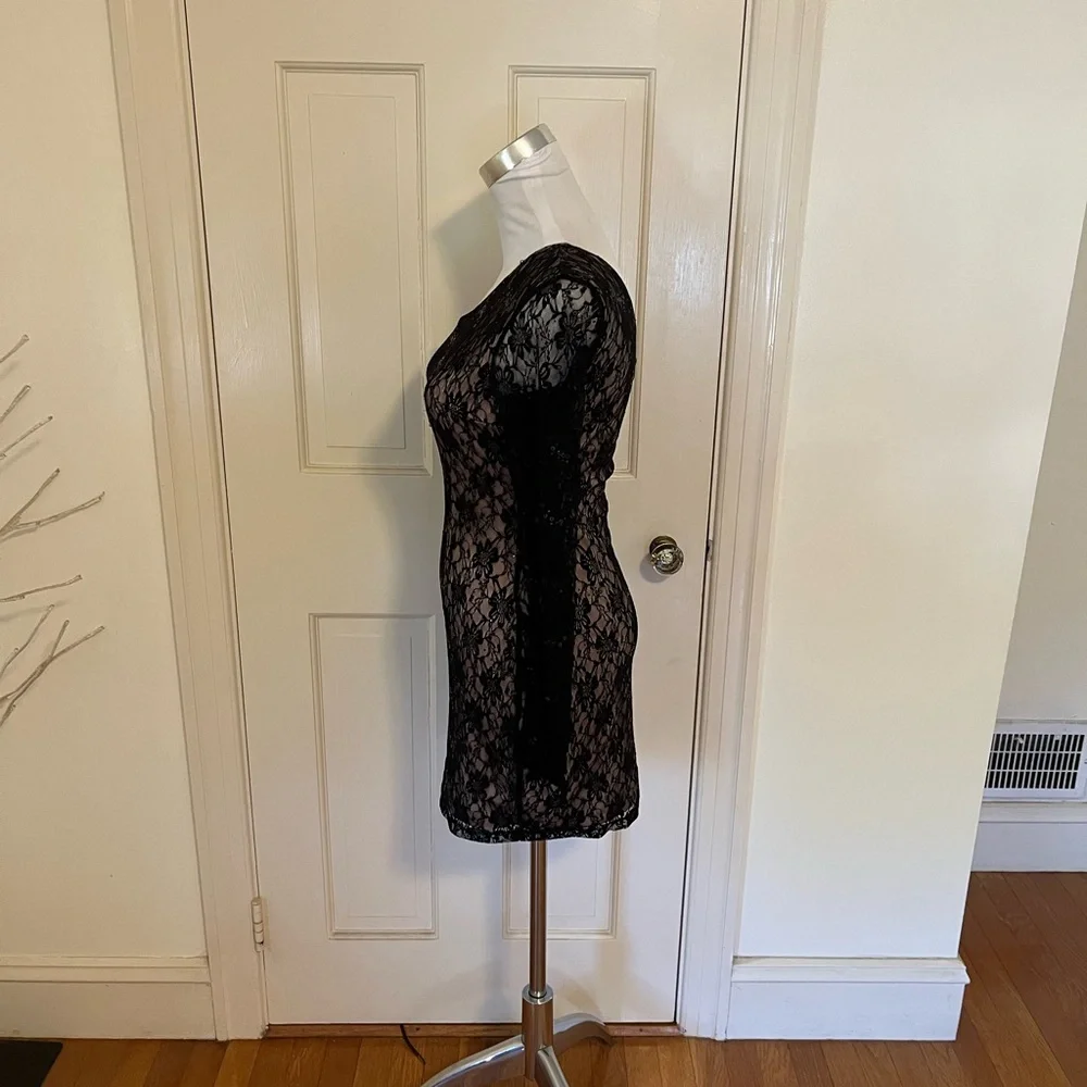 Vintage Forever 21 Asymmetrical Lace one Sleeve Top small - Picture 6 of 9